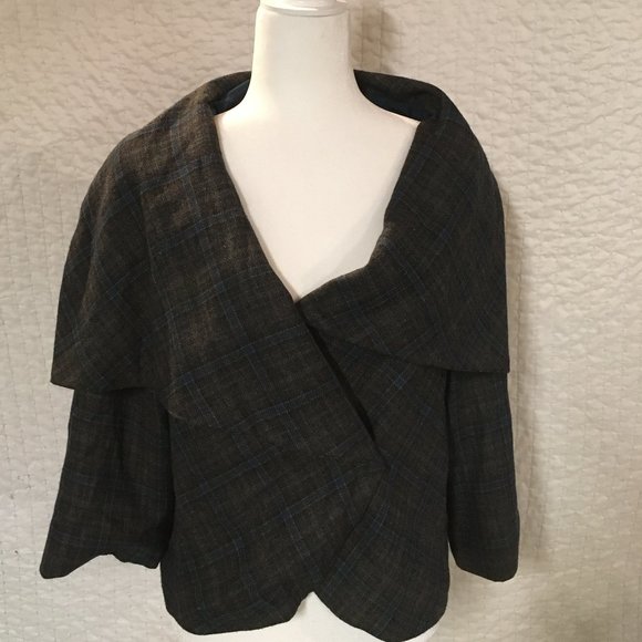 Lightweight Cabi #916 Plaid Jacket - Picture 2 of 7